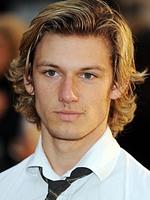 Алекс Петтифер