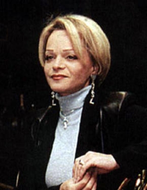 Лариса Долина