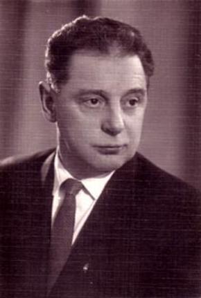 Михаил Иванов