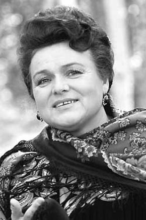 Поет Людмила Зыкина