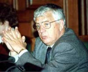 Раймонд Паулс