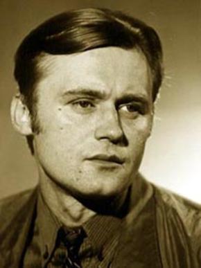 Валентин Клементьев