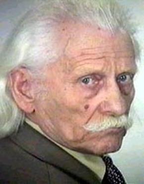Виктор Лазарев